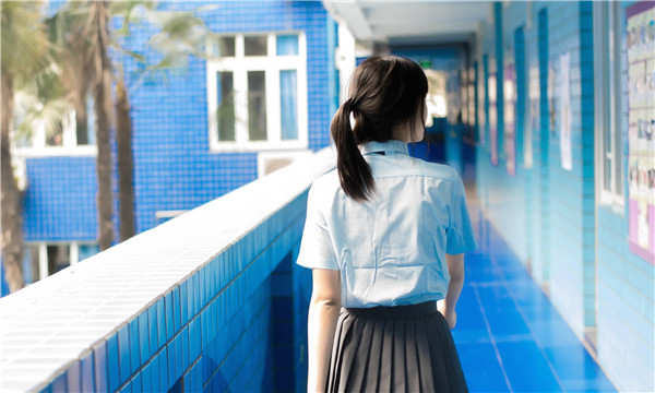 潜江经济开发区如何找到一个可以帮助我生孩子的女人？